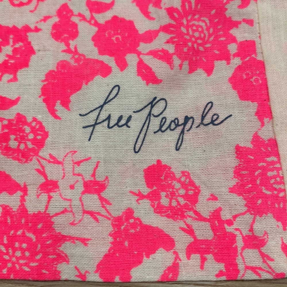 FREE PEOPLE Pink White Cotton Muslin Small Drawstring Bag - Picture 2 of 8